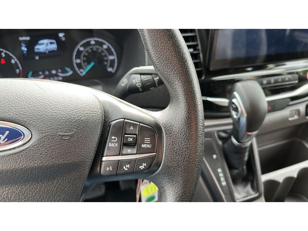 2024 Ford Transit Wagon XLT