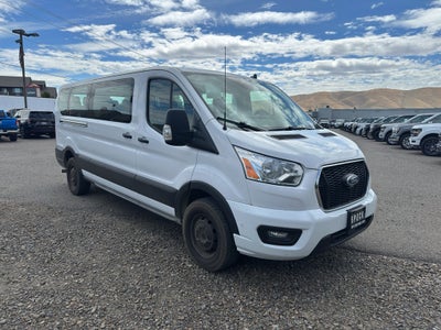2022 Ford Transit Wagon XLT