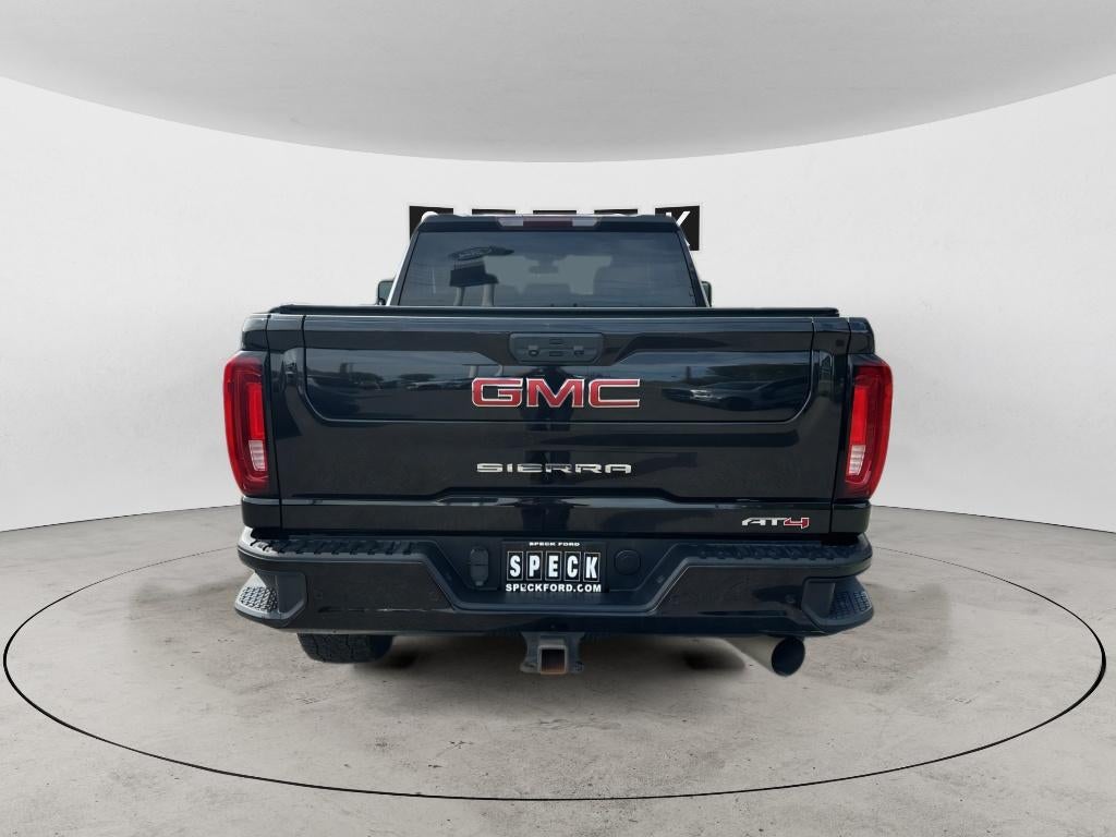 2022 GMC Sierra AT4
