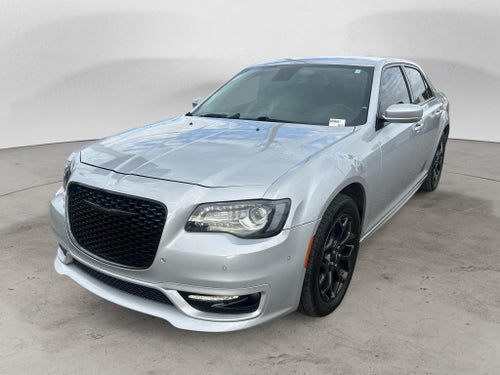 2022 Chrysler 300 300 Touring L