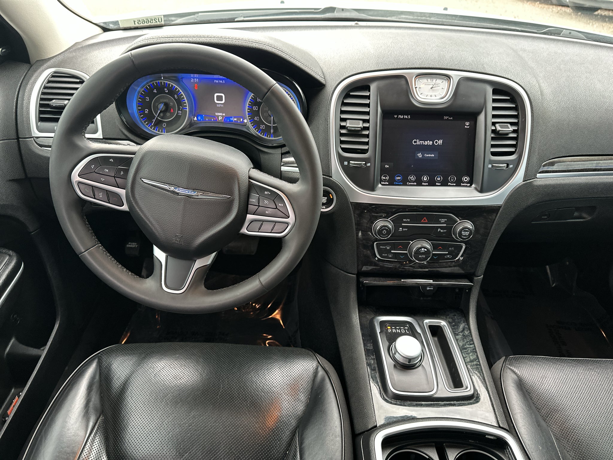 2022 Chrysler 300 300 Touring L