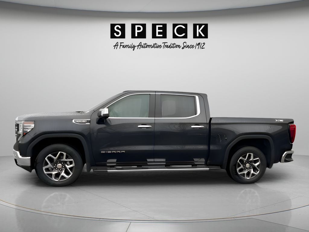2023 GMC Sierra SLT