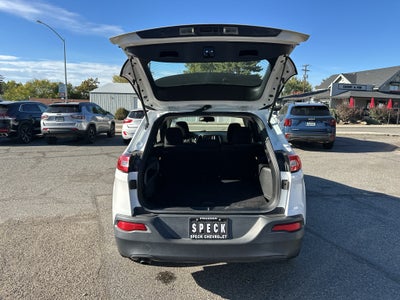 2015 Jeep Cherokee Sport