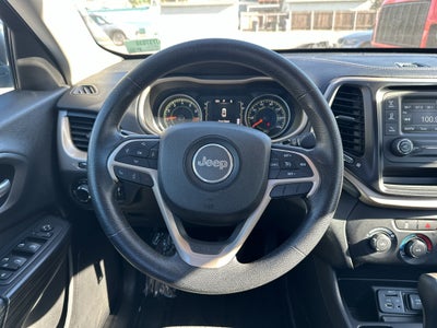 2015 Jeep Cherokee Sport