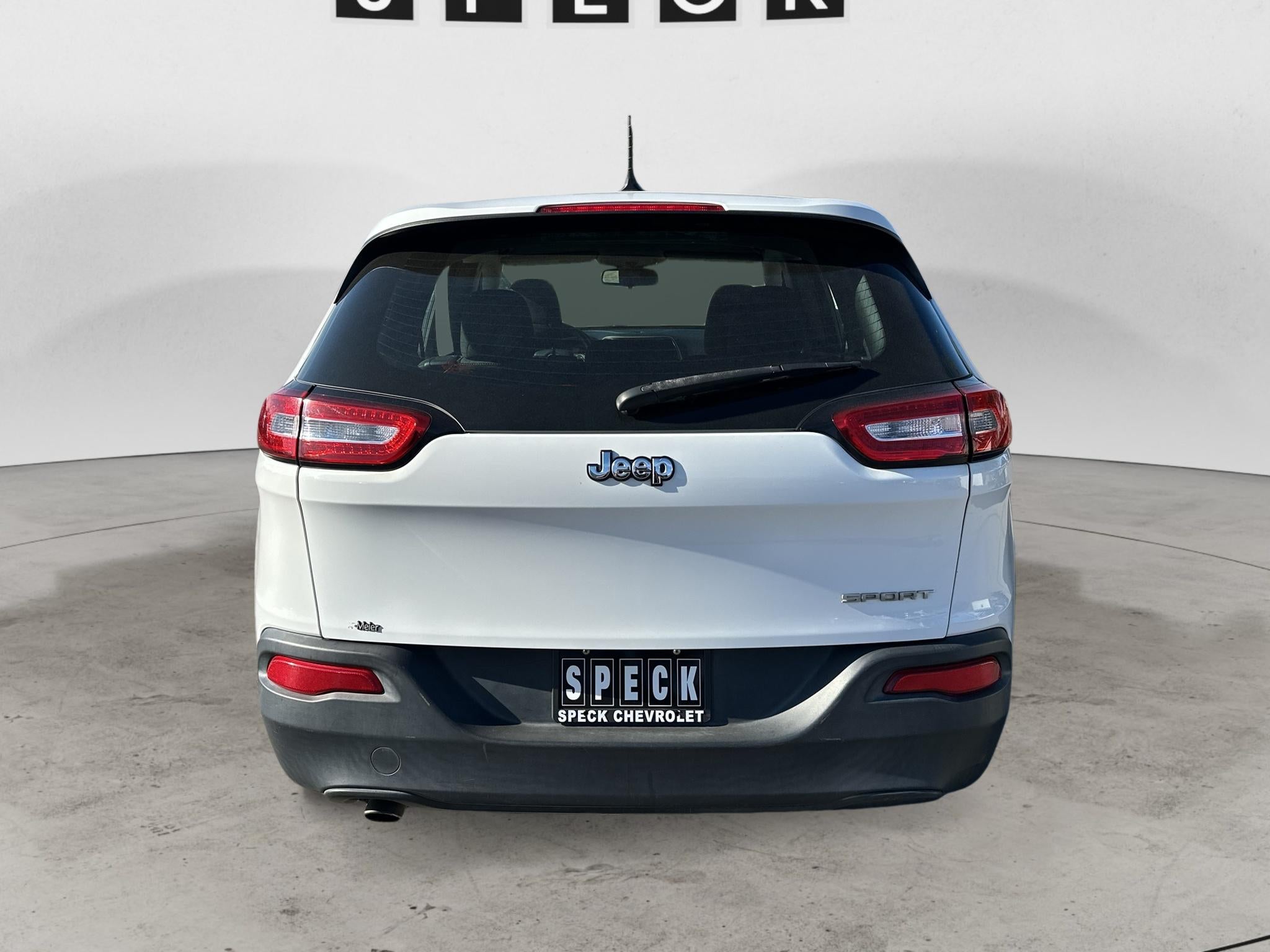 2015 Jeep Cherokee Sport