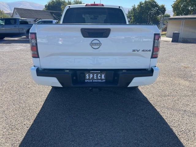 2022 Nissan Frontier SV