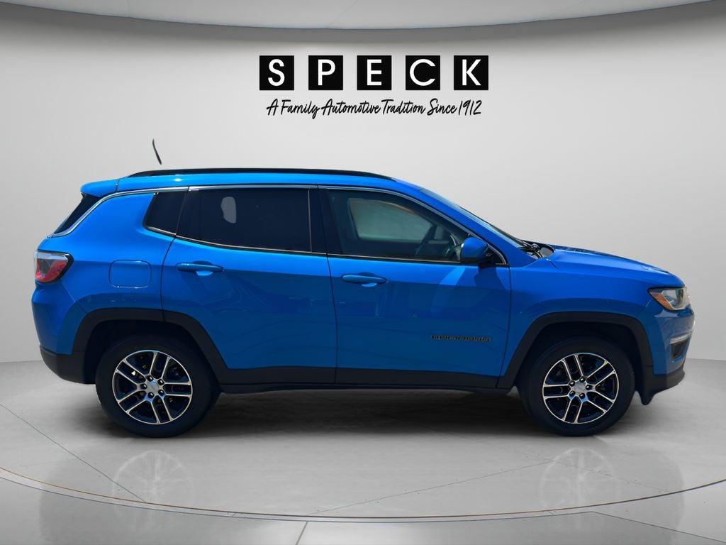 2020 Jeep Compass Latitude w/Sun/Wheel Pkg