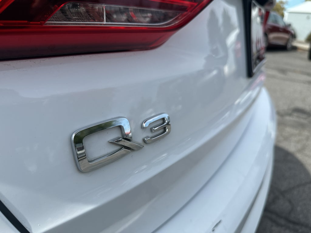 2025 Audi Q3 S line Premium