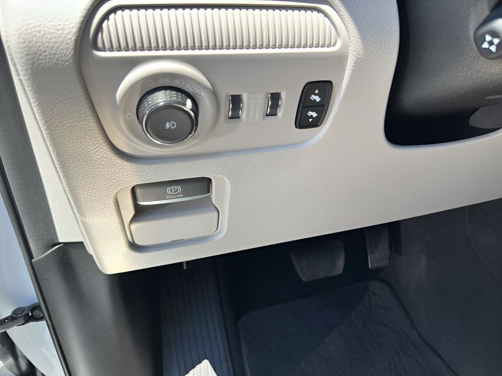 2023 Jeep Grand Wagoneer L 4x4