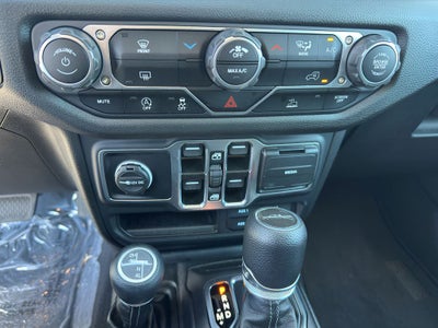 2025 Jeep Gladiator Nighthawk