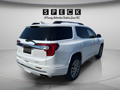 2023 GMC Acadia Denali