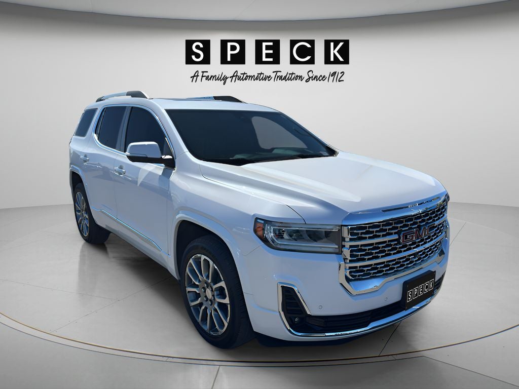 2023 GMC Acadia Denali