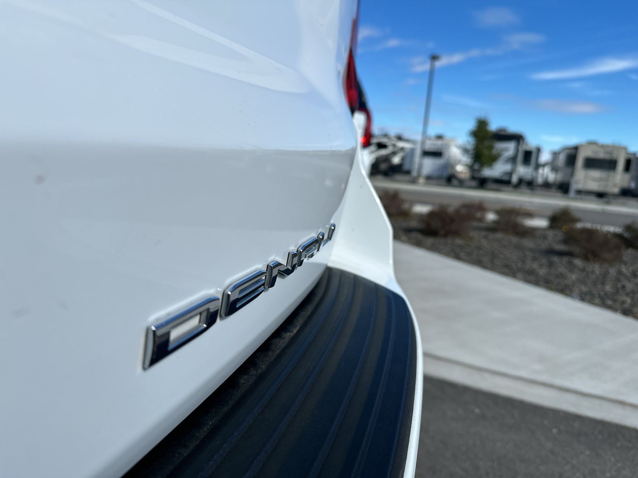 2024 GMC Yukon Denali