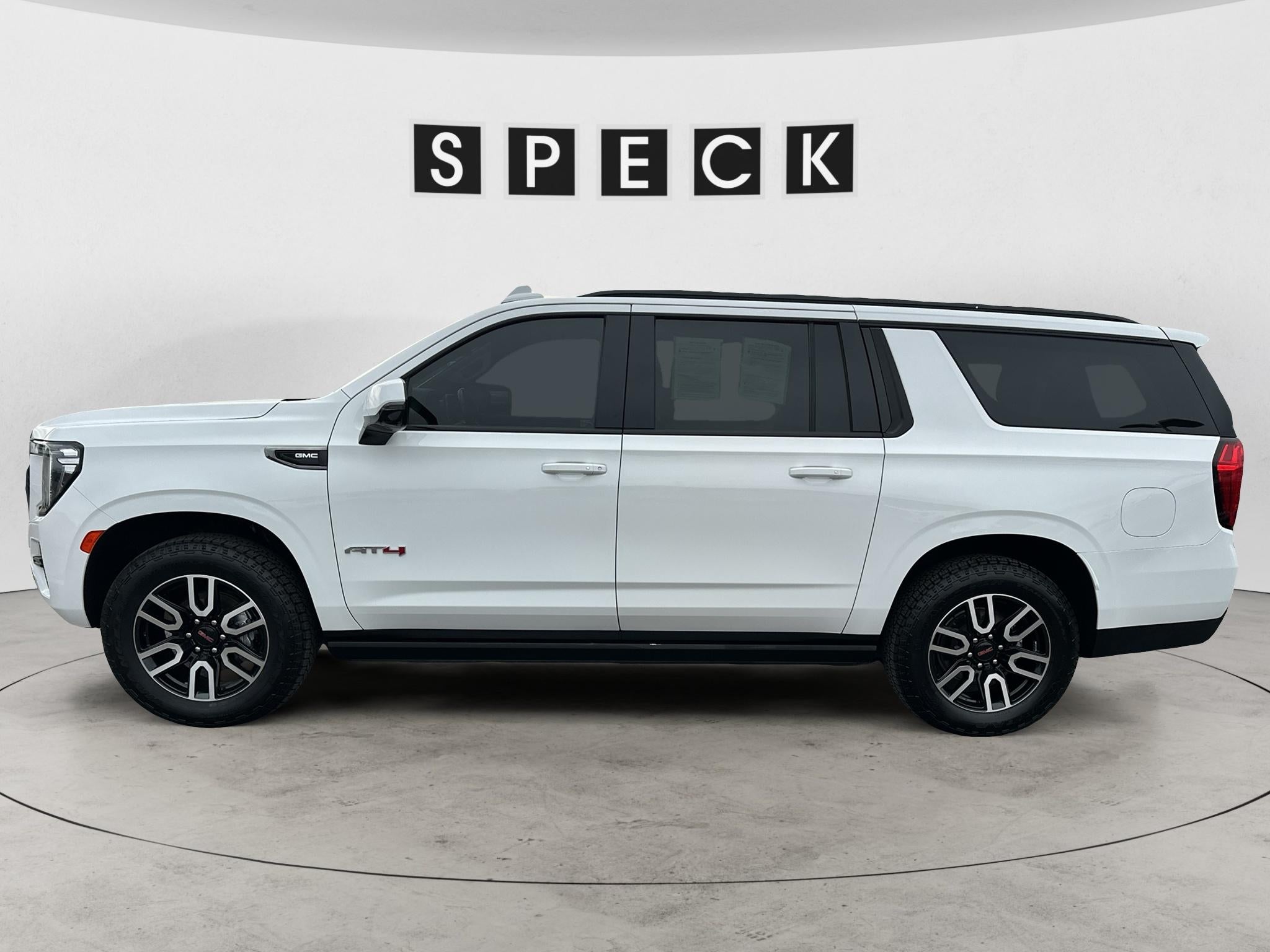 2021 GMC Yukon XL AT4