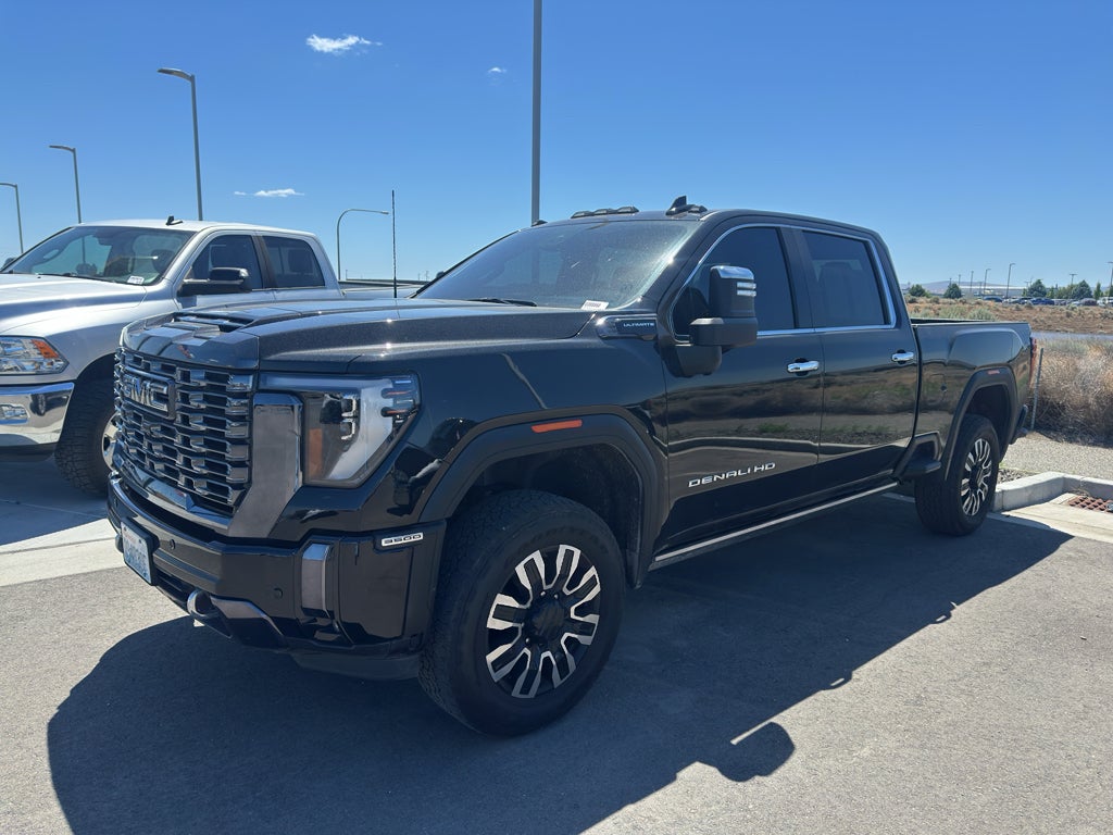 2024 GMC Sierra 4WD Crew Cab Long Box Denali Ultimate's photo