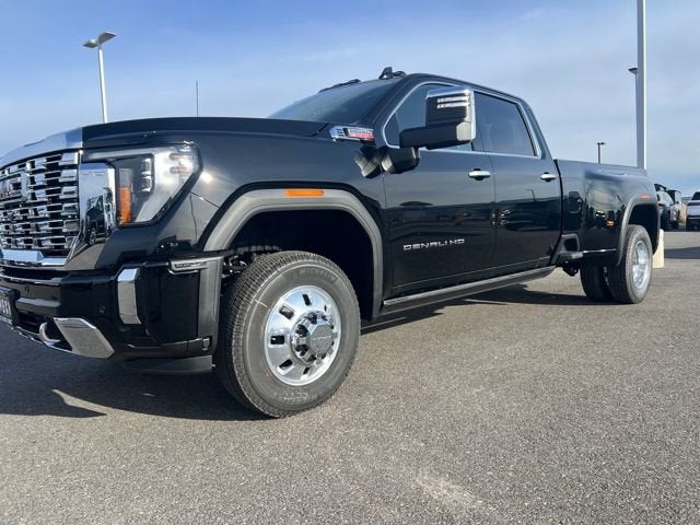 2026 GMC Sierra 3500 HD Denali DRW