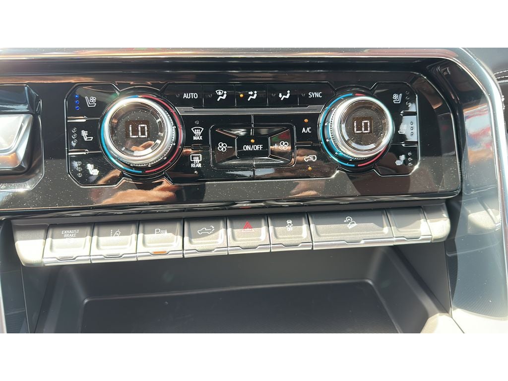 2026 GMC Sierra 2500HD Denali Ultimate - Photo 16