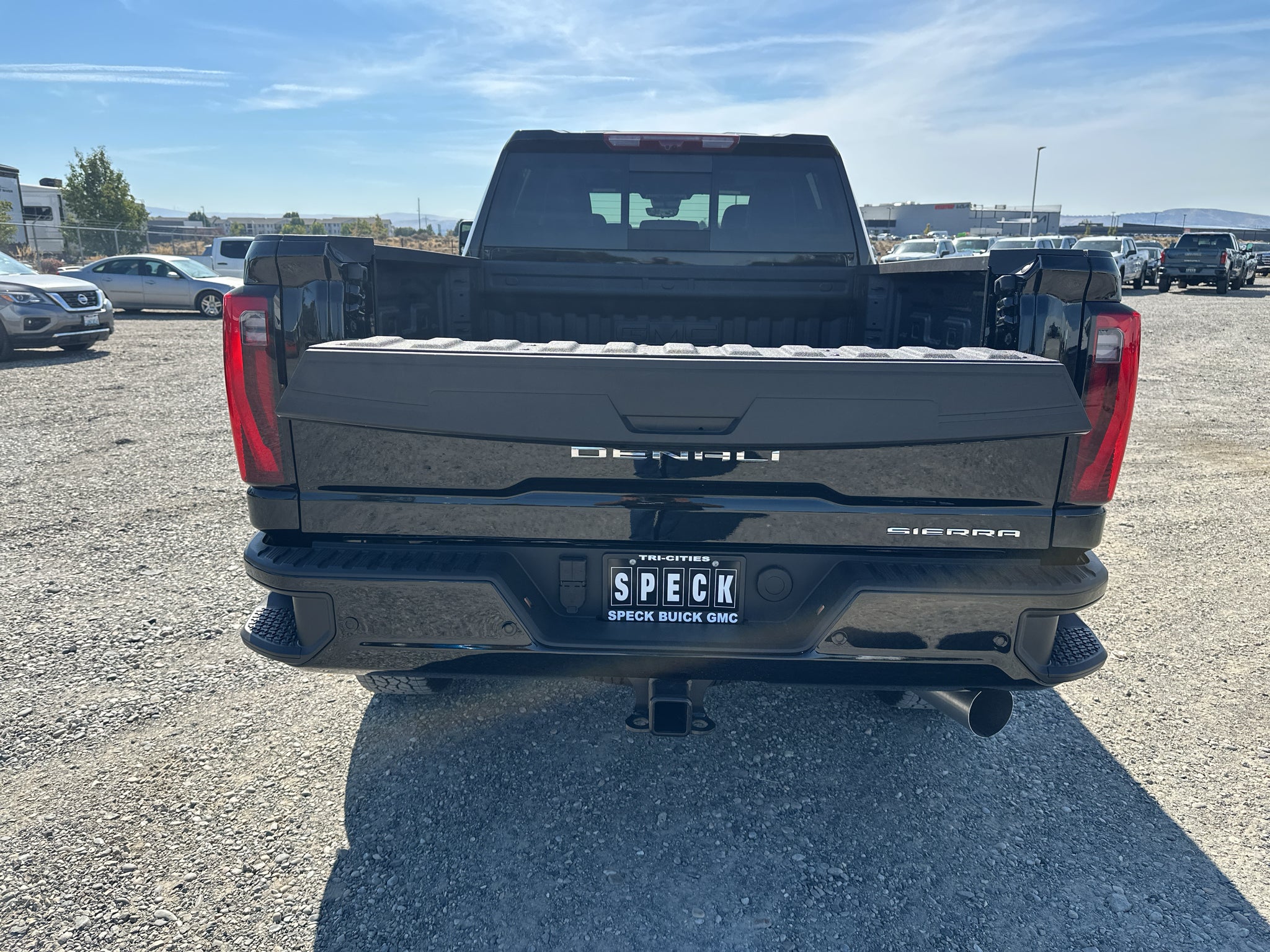 2026 GMC Sierra 2500HD Denali Ultimate - Photo 14