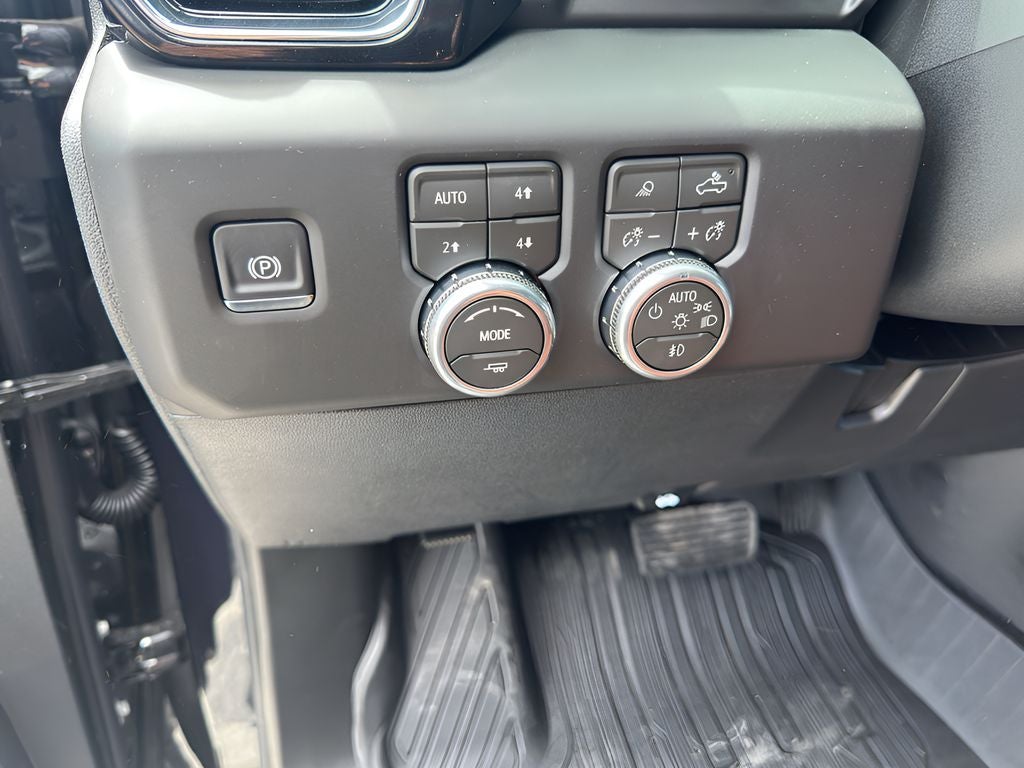2026 GMC Sierra 2500HD Denali Ultimate - Photo 14