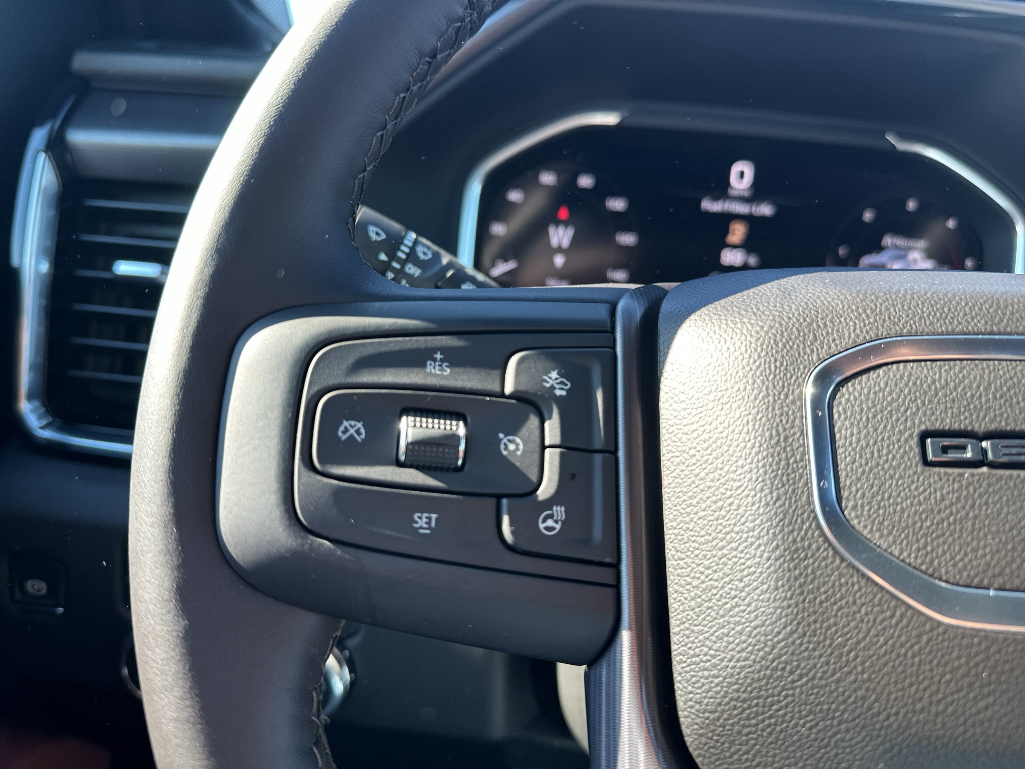 2026 GMC Sierra 3500HD Denali Ultimate - Photo 28
