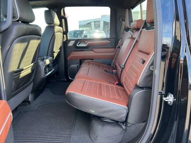 2025 GMC Sierra 3500 HD Denali Ultimate