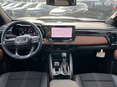 2025 GMC Canyon AT4
