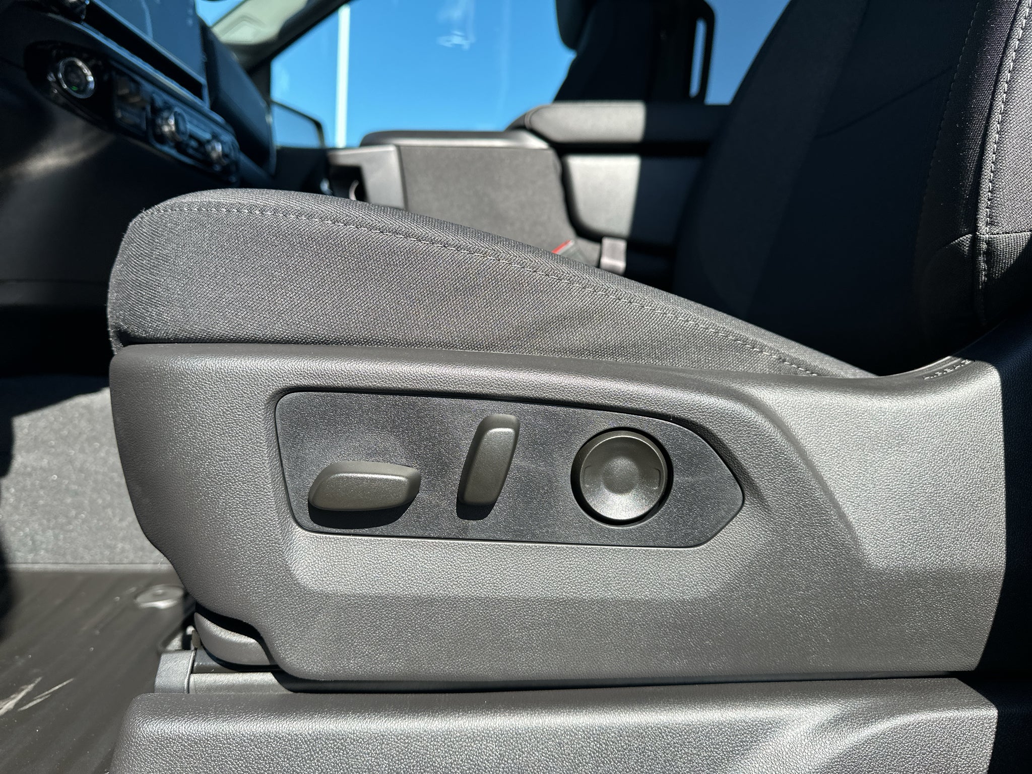 2026 GMC Sierra 1500 Elevation - Photo 17