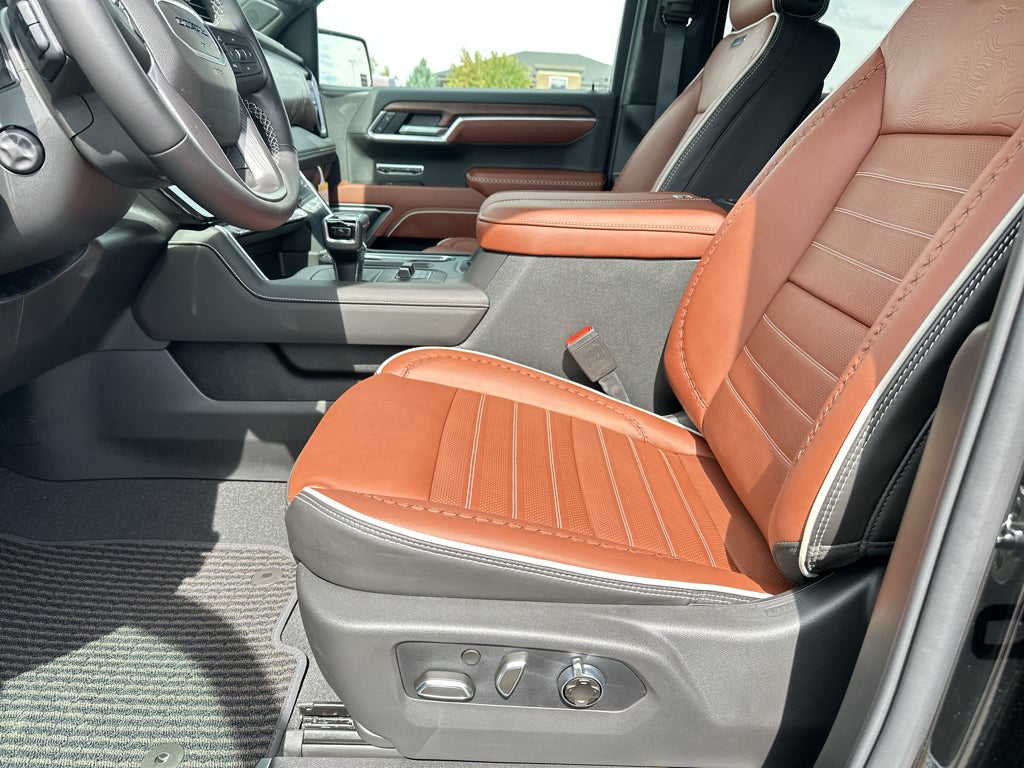 2026 GMC Sierra 1500 Denali Ultimate - Photo 10