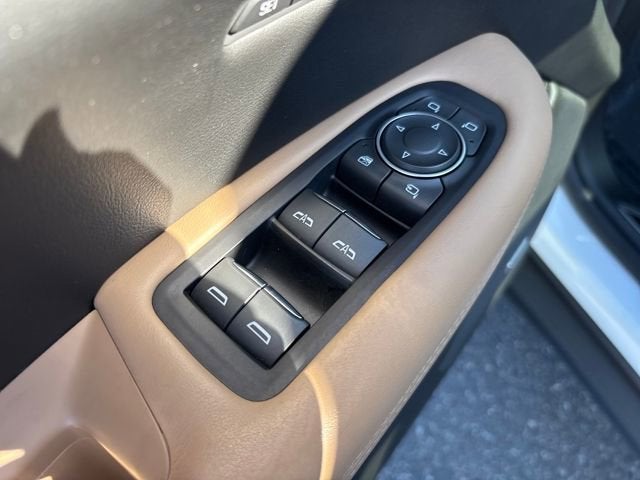 2017 Cadillac XT5 Platinum AWD