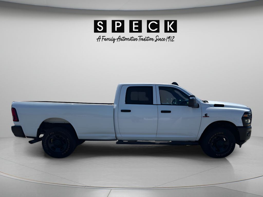 2025 RAM 3500 Tradesman Crew Cab 4x4 8' Box