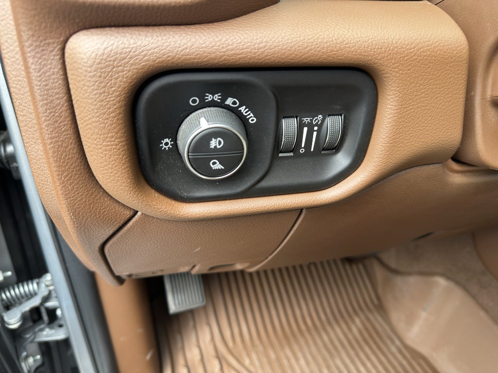 2022 RAM 3500 Laramie