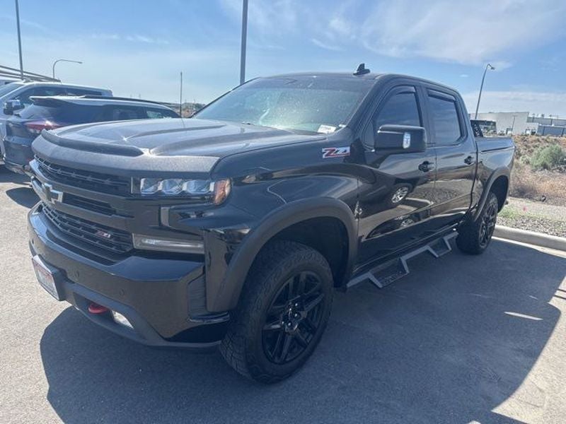 2022 Chevrolet Silverado 1500 LT Trail Boss 4X4 Crew Cab Standard Box's photo