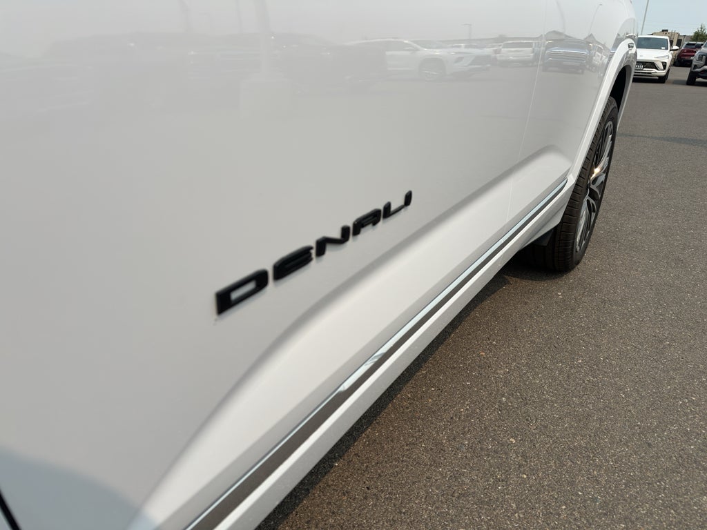 2026 GMC Terrain Denali - Photo 10