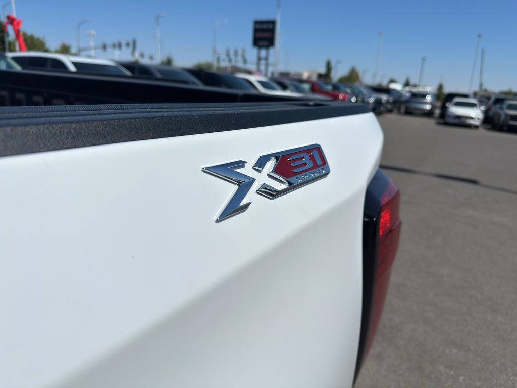 2026 GMC Sierra 1500 SLT - Photo 12