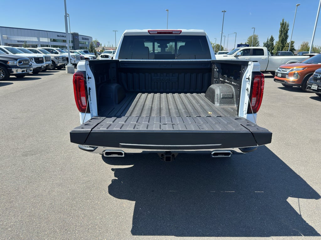 2026 GMC Sierra 1500 SLT - Photo 15