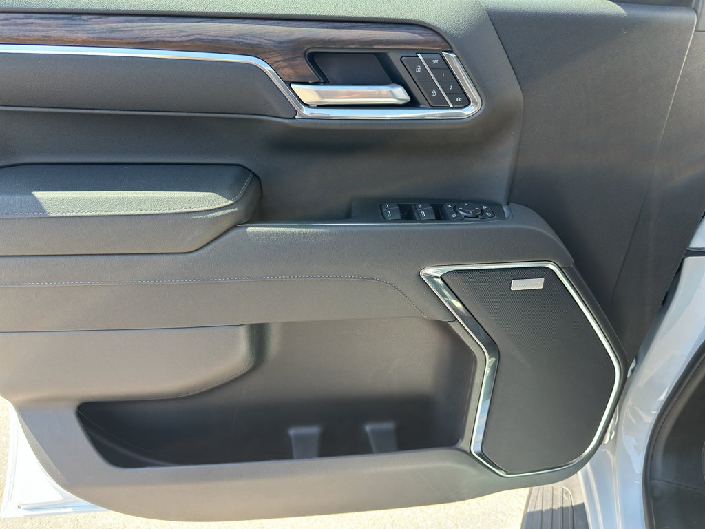 2026 GMC Sierra 1500 SLT - Photo 17