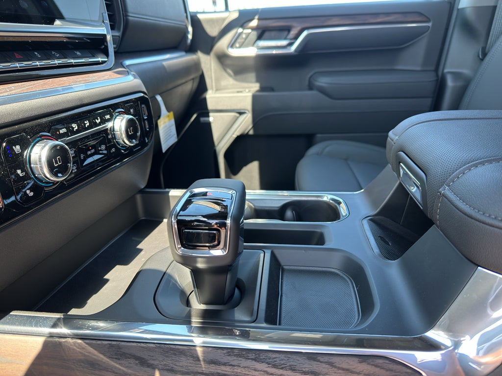 2026 GMC Sierra 1500 SLT - Photo 20