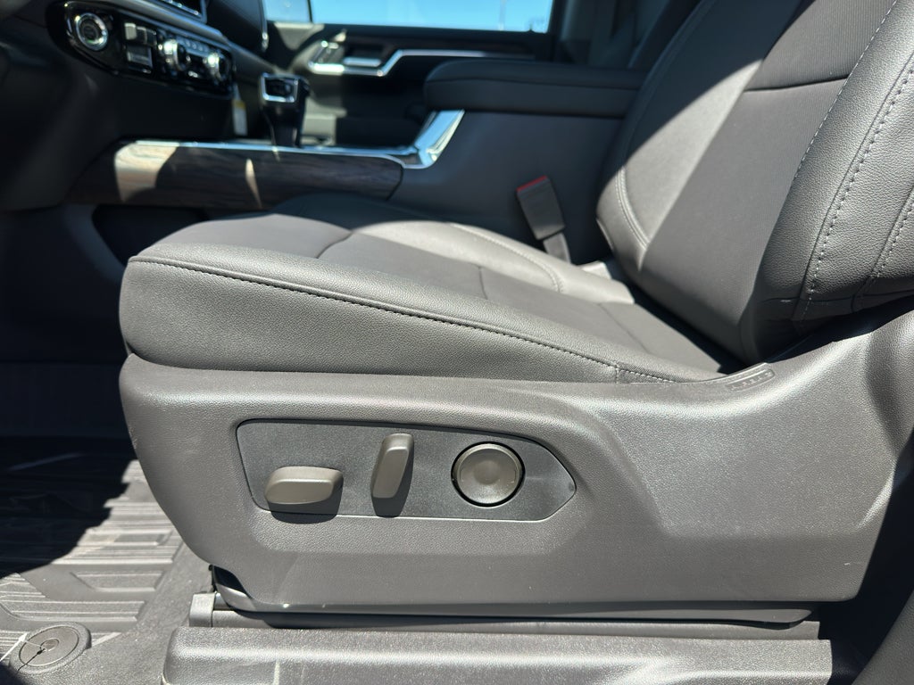 2026 GMC Sierra 1500 SLT - Photo 21