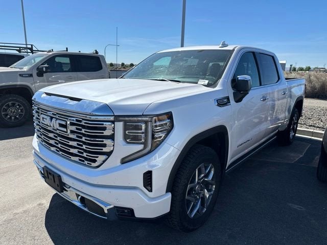 2024 GMC Sierra 4WD Crew Cab Short Box Denali's photo