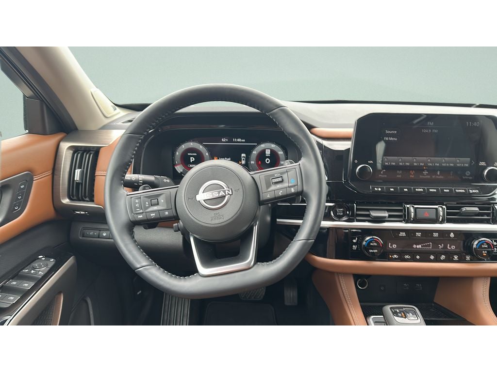 2025 Nissan Pathfinder Platinum 4WD