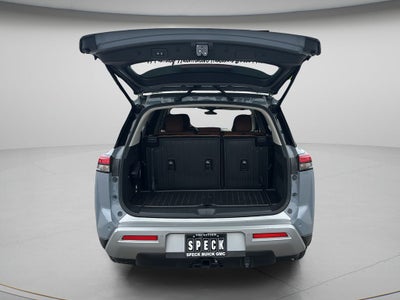 2025 Nissan Pathfinder Platinum 4WD