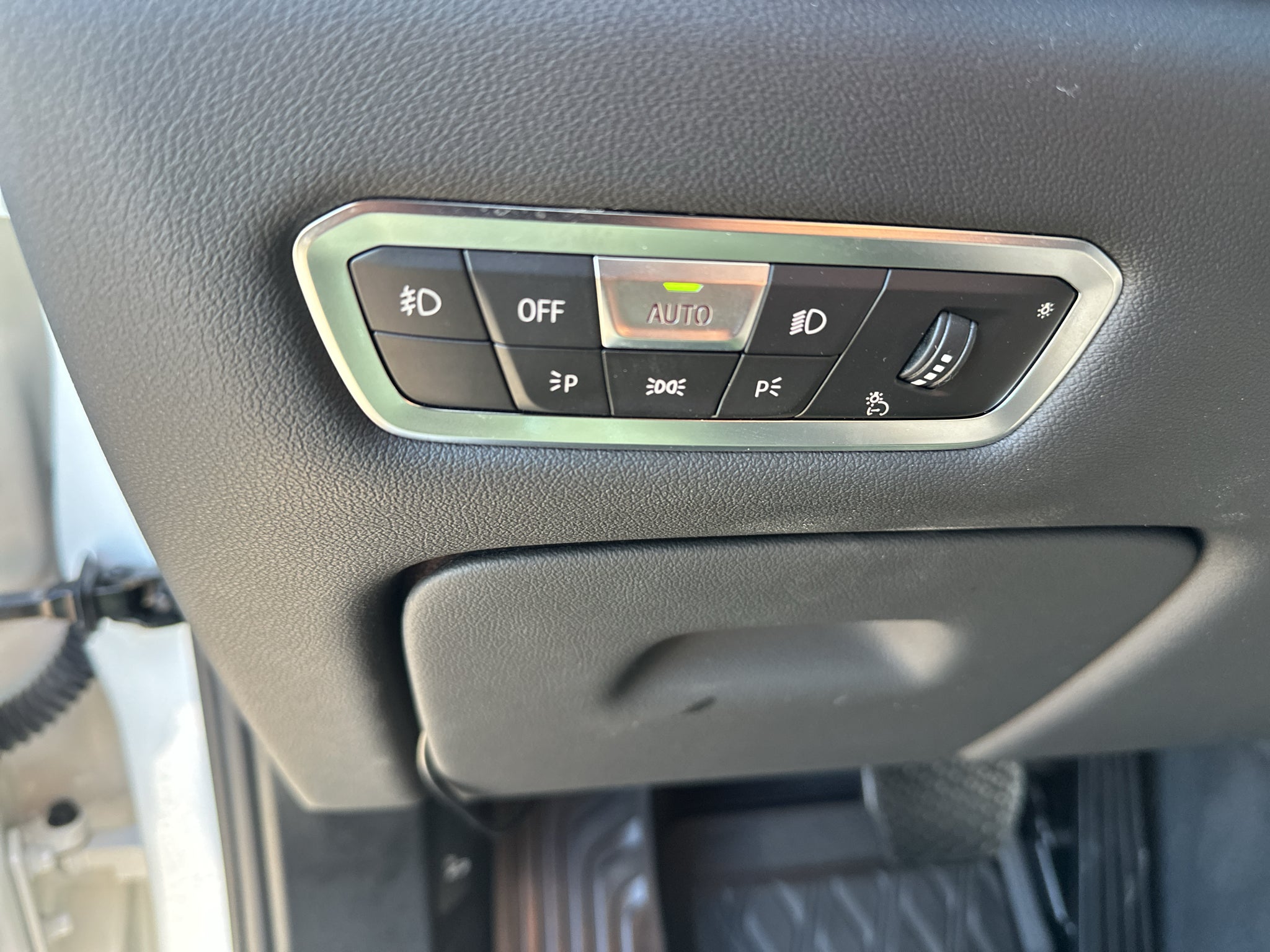 2020 BMW X6 xDrive40i