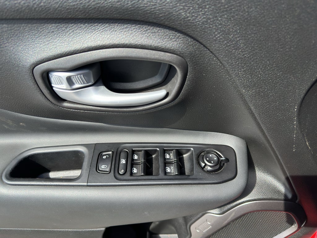 2023 Jeep Renegade Latitude 4x4