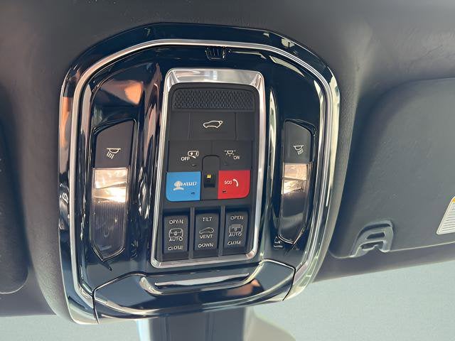 2024 Jeep Grand Wagoneer L Series II