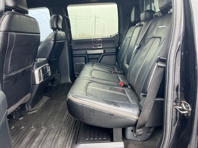 2017 Ford Super Duty F-350 DRW Lariat