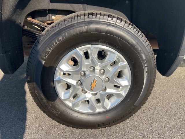 2024 Chevrolet Silverado 3500 HD LT