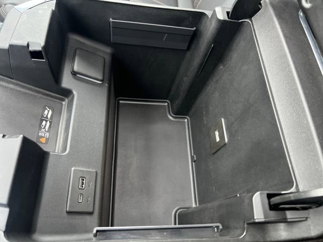 2024 Chevrolet Silverado 3500 HD High Country