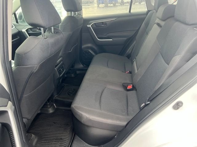 2023 Toyota RAV4 Hybrid LE