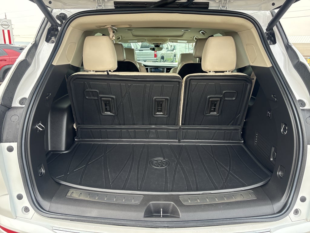 2022 Buick Enclave Avenir