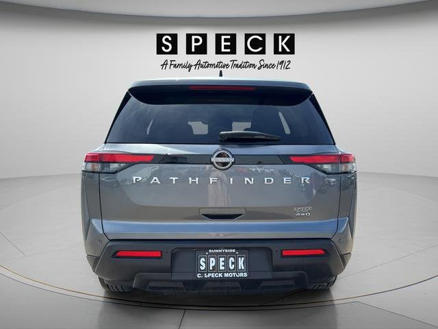 2024 Nissan Pathfinder S